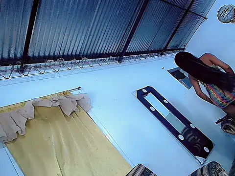 Anthonella valentina online show from 04-16-26, 02:23