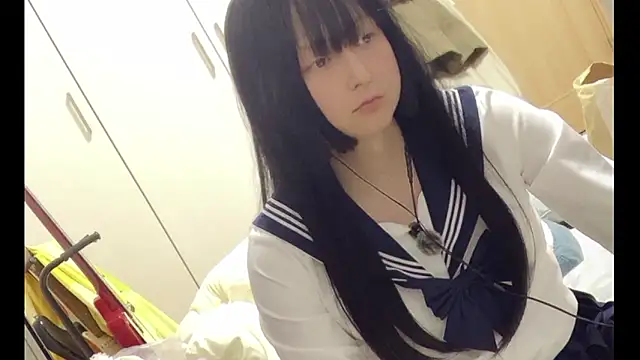 Mia032 online show from 01-17-26, 03:26