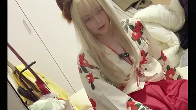 Mia032 online show from 01-14-26, 02:09