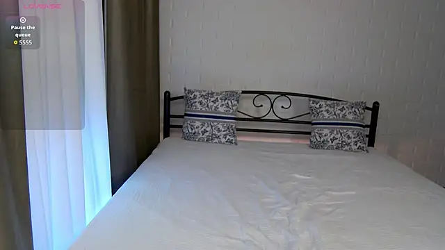 AlexsisFaee online show from 02-07-26, 07:49