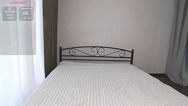 AlexsisFaee online show from 03-31-26, 06:37