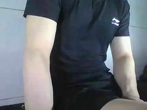 Snapshot of malacobi0 chatting on 07-14-26, 06:47 malacobi0 online show from 07-14-26, 06:47