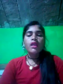 Snapshot of Sneha_sharma1 chatting on 10-22-25, 12:32 Sneha sharma1 online show from 10-22-25, 12:32