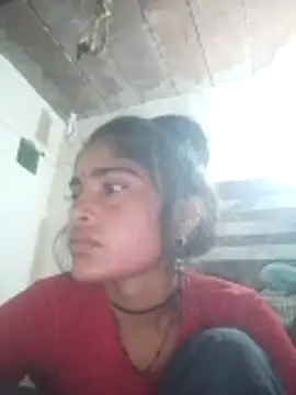 Snapshot of Sneha_sharma1 chatting on 10-17-25, 10:33 Sneha sharma1 online show from 10-17-25, 10:33