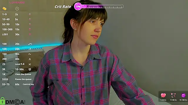 Snapshot of MalvinaDream chatting on 05-21-26, 01:14 MalvinaDream online show from 05-21-26, 01:14