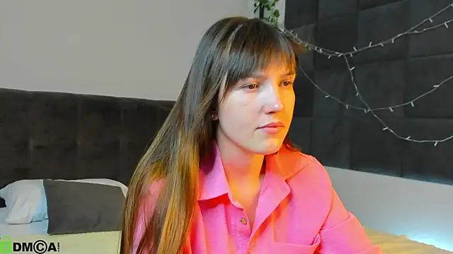 Snapshot of MalvinaDream chatting on 06-29-26, 01:12 MalvinaDream online show from 06-29-26, 01:12