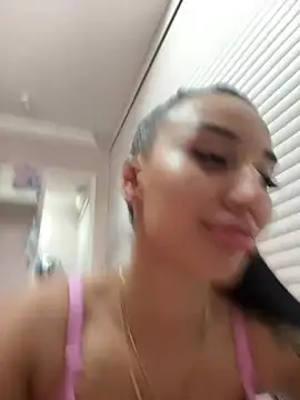 Snapshot of BlueEyes_BB chatting on 05-27-26, 04:25 BlueEyes BB online show from 05-27-26, 04:25