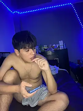Kailertwink online show from 04-08-26, 03:19