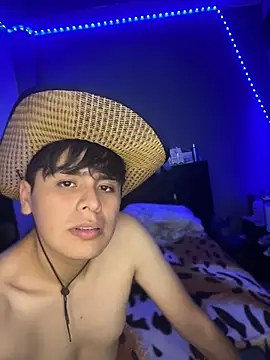Kailertwink online show from 02-17-26, 04:21