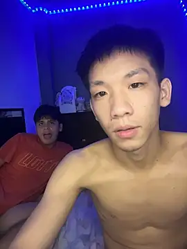 Kailertwink online show from 04-02-26, 02:52