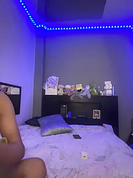 Snapshot of Kailertwink chatting on 05-02-26, 03:23 Kailertwink online show from 05-02-26, 03:23