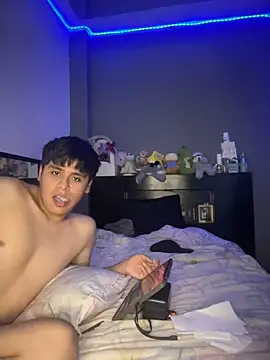 Snapshot of Kailertwink chatting on 06-02-26, 01:38 Kailertwink online show from 06-02-26, 01:38