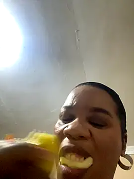 THICKBUNNYCHICKxxx online show from 10-19-25, 08:11