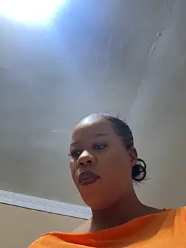 THICKBUNNYCHICKxxx online show from 04-15-26, 07:58