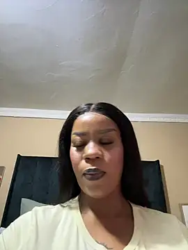 THICKBUNNYCHICKxxx online show from 06-03-26, 08:13