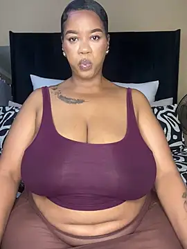 THICKBUNNYCHICKxxx online show from 10-04-25, 08:32