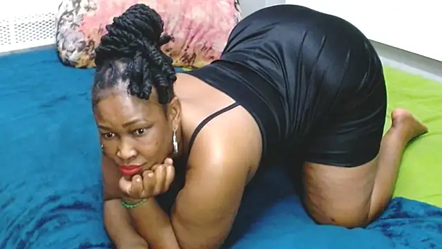 Snapshot of NaughtyMILFxox chatting on 07-15-26, 06:59 NaughtyMILFxox online show from 07-15-26, 06:59