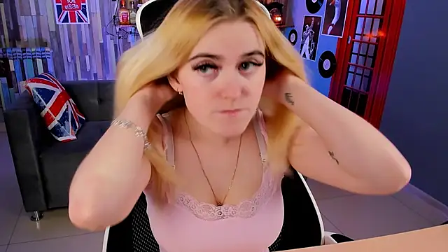 Stef Nicks online show from 04-13-26, 09:02