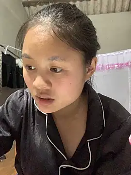 NhuFox online show from 09-12-25, 01:33