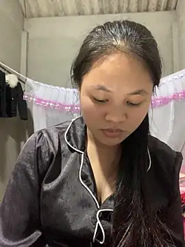 NhuFox online show from 10-04-25, 01:01