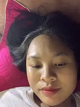 NhuFox online show from 12-05-25, 01:32