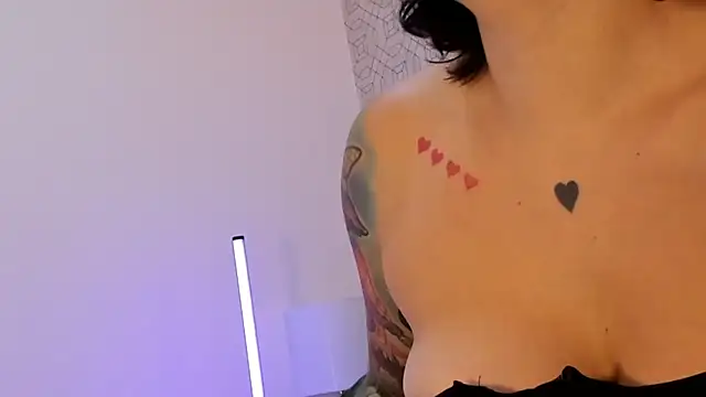 SuccubusDolly online show from 12-04-25, 07:57