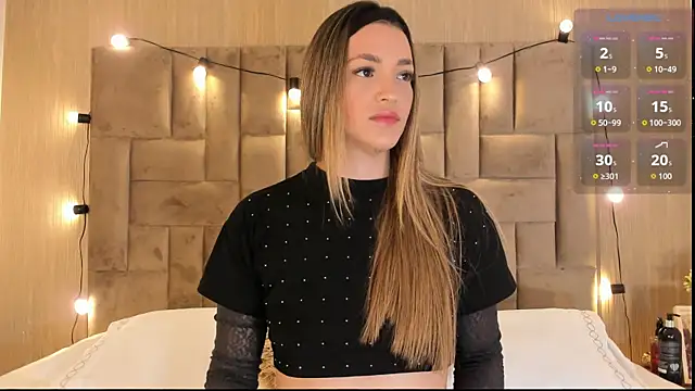 ClaradelMar online show from 11-14-25, 11:36