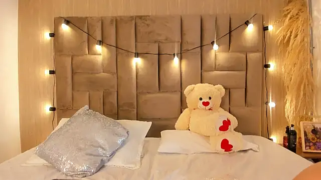 ClaradelMar online show from 01-10-26, 10:32