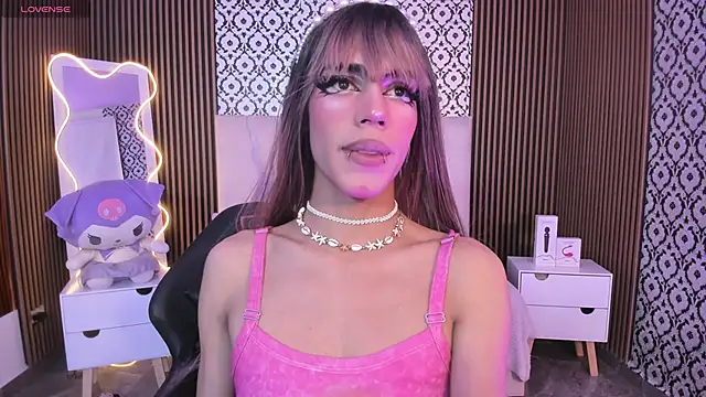 Snapshot of kaisage_tay chatting on 10-23-25, 04:00 kaisage tay online show from 10-23-25, 04:00