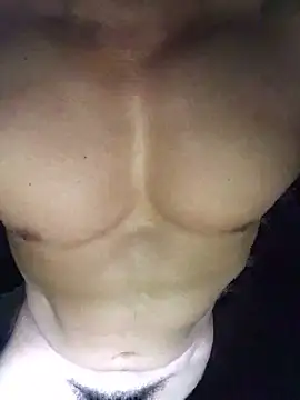 Huynh-duc-huy online show from 03-08-26, 08:06