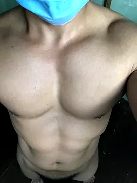 Huynh-duc-huy online show from 11-27-25, 04:40