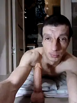 Snapshot of N_i_k_o_l_a_u chatting on 02-01-26, 04:38 N i k o l a u online show from 02-01-26, 04:38