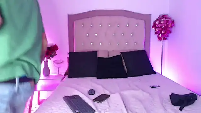 AmelieAndAce online show from 09-22-25, 01:06