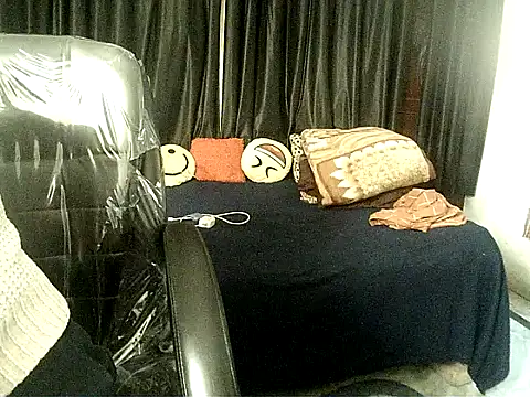 Anaconda-Mall online show from 12-17-25, 04:01