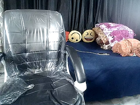 Anaconda-Mall online show from 12-19-25, 06:21