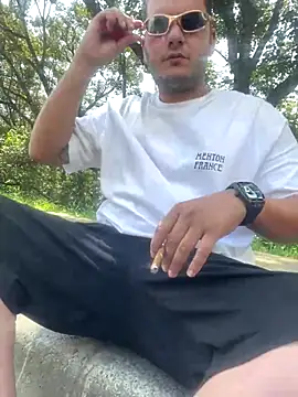 Pablo EscobarGomez online show from 12-19-25, 05:26