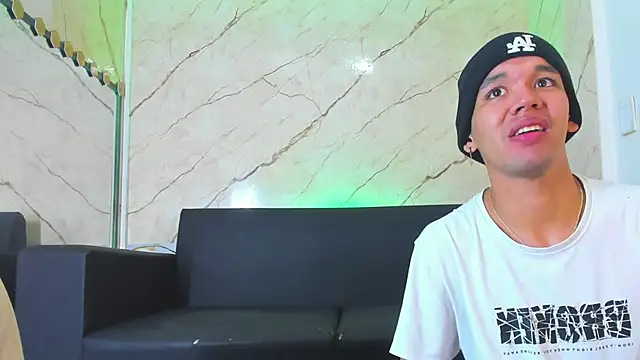 jeremytonner online show from 10-11-25, 03:40