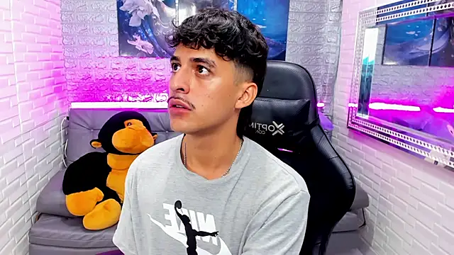 Alan Del Reyx online show from 01-15-26, 04:49