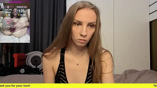 Edena  online show from 09-25-25, 10:16