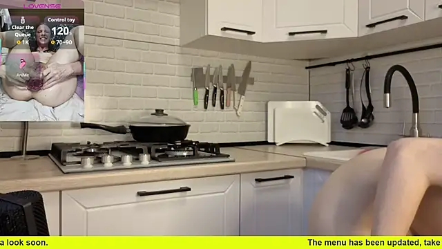 Edena  online show from 10-12-25, 12:50