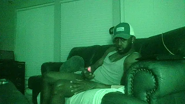 JazziEezyLdy online show from 04-05-26, 12:39