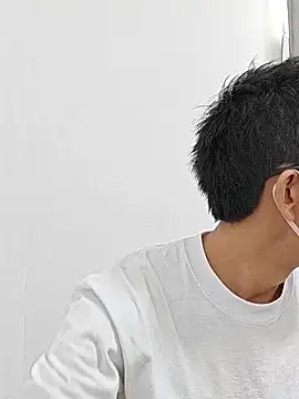 Snapshot of mitsuki0915 chatting on 10-08-25, 02:02 mitsuki0915 online show from 10-08-25, 02:02