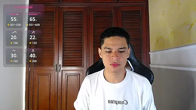 Snapshot of edy_play chatting on 09-12-25, 03:17 edy play online show from 09-12-25, 03:17