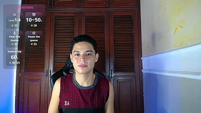 Snapshot of edy_play chatting on 09-23-25, 02:18 edy play online show from 09-23-25, 02:18