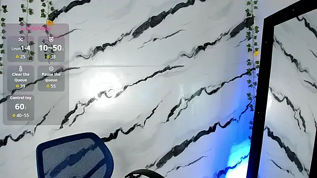 Snapshot of edy_play chatting on 11-28-25, 04:01 edy play online show from 11-28-25, 04:01