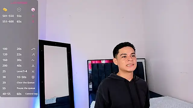 Snapshot of edy_play chatting on 12-19-25, 02:15 edy play online show from 12-19-25, 02:15