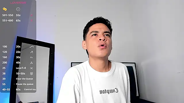 Snapshot of edy_play chatting on 12-21-25, 06:04 edy play online show from 12-21-25, 06:04