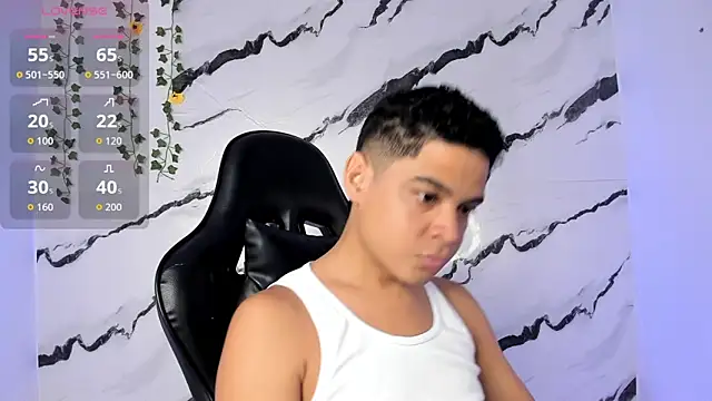 Snapshot of edy_play chatting on 02-17-26, 04:32 edy play online show from 02-17-26, 04:32