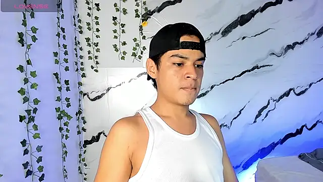 Snapshot of edy_play chatting on 12-04-25, 04:22 edy play online show from 12-04-25, 04:22