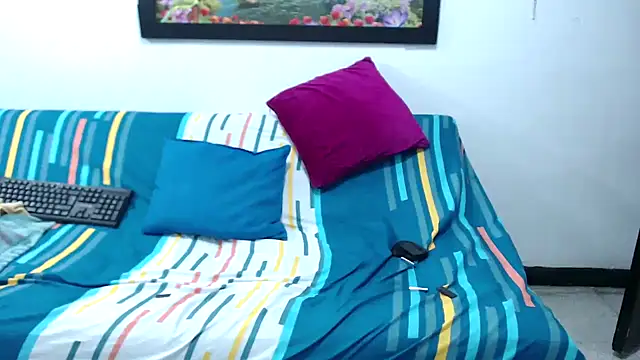 Snapshot of Sexysquirtmommy chatting on 02-05-26, 10:16 Sexysquirtmommy online show from 02-05-26, 10:16